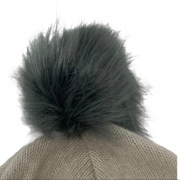 Portland Tan 100% Cashmere Pom Pom Knit Beanie NWT - Picture 4 of 7